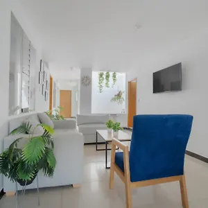 5starhomes - Casa Encantadora En Laureles Medellín